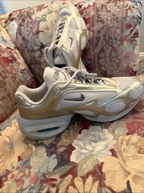 Nike Women’s Running Sneakers in Cream, White & Gold